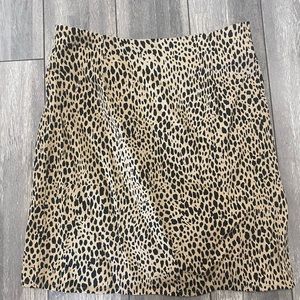 Brandy Melville cheetah print skirt
